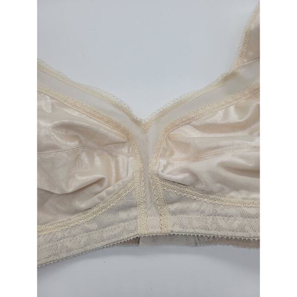 Playtex 18-Hour Beige Original Comfort Adjustable Straps Wire Free Bra Size 38C - Picture 5 of 7
